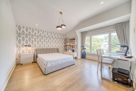 Photo 23 at 15 Ames Circle, Don Mills, Toronto
