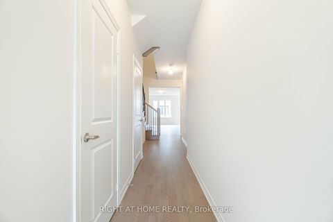 Photo 4 at 77 Singhampton Road, Kleinburg, Vaughan