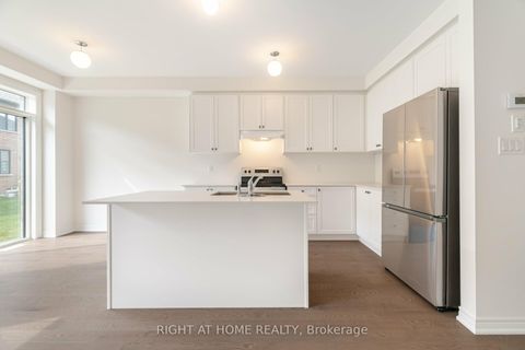 Photo 14 at 77 Singhampton Road, Kleinburg, Vaughan