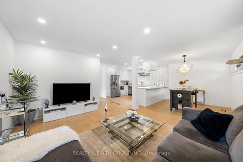 Photo 7 at 39 Treadgold Crescent, Donalda, Toronto