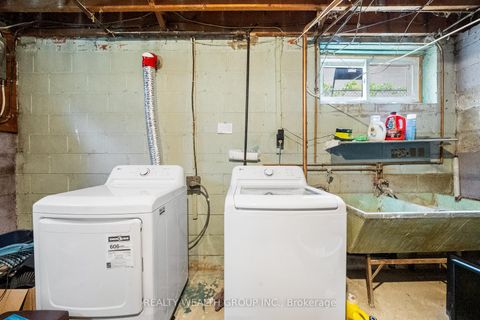 Photo 31 at 39 Treadgold Crescent, Donalda, Toronto