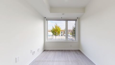 Photo 26 at 2 - 175 WILLIAM DUNCAN Road, CFB, Toronto