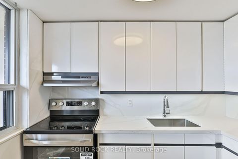 Photo 11 at 3111 - 40 Homewood Avenue, South St. James Town, Toronto