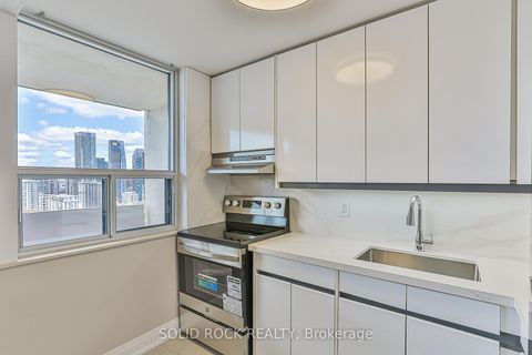 Photo 12 at 3111 - 40 Homewood Avenue, South St. James Town, Toronto