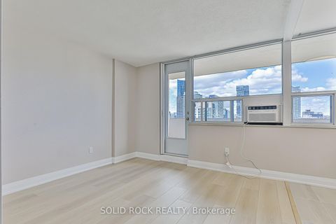 Photo 25 at 3111 - 40 Homewood Avenue, South St. James Town, Toronto