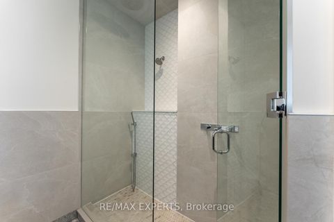 Photo 18 at 88 Arista Gate, Islington Woods, Vaughan