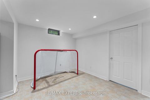 Photo 28 at 88 Arista Gate, Islington Woods, Vaughan