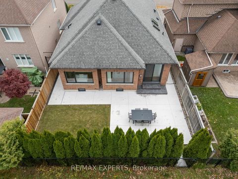 Photo 39 at 88 Arista Gate, Islington Woods, Vaughan