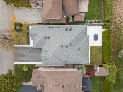 Photo 41 at 88 Arista Gate, Islington Woods, Vaughan