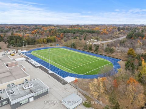 Photo 42 at 88 Arista Gate, Islington Woods, Vaughan