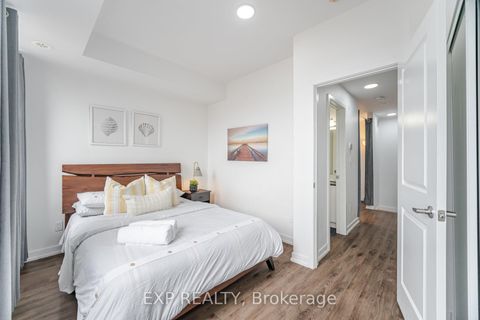 Photo 16 at 2A - 867 Wilson Avenue, CFB, Toronto
