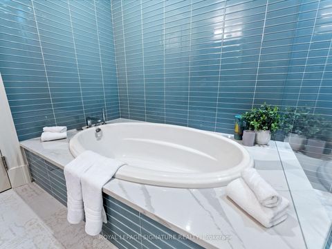 Photo 37 at 603 - 155 St. Clair Avenue W, Casa Loma, Toronto