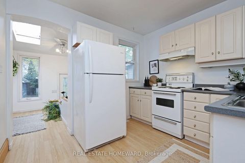 Photo 9 at 281 Queensdale Avenue, East York, Toronto