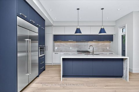 Photo 8 at 275 Reiner Road, Clanton Park, Toronto