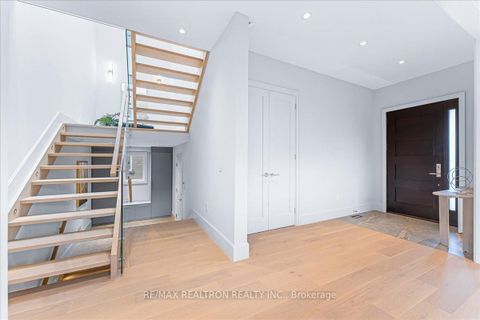 Photo 12 at 275 Reiner Road, Clanton Park, Toronto