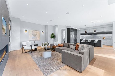 Photo 15 at 275 Reiner Road, Clanton Park, Toronto