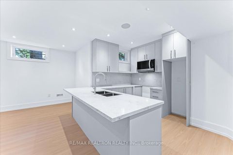 Photo 33 at 275 Reiner Road, Clanton Park, Toronto