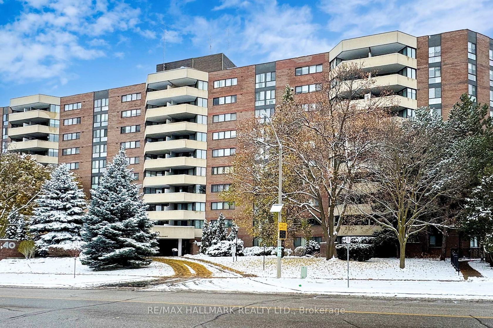 308 - 40 Baif Boulevard, North Richvale, Richmond Hill photo number 2