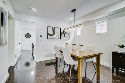 Photo 2 at 165 Westfield Trail, RO River Oaks, Oakville