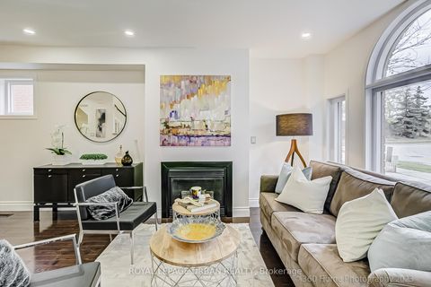 Photo 5 at 165 Westfield Trail, RO River Oaks, Oakville