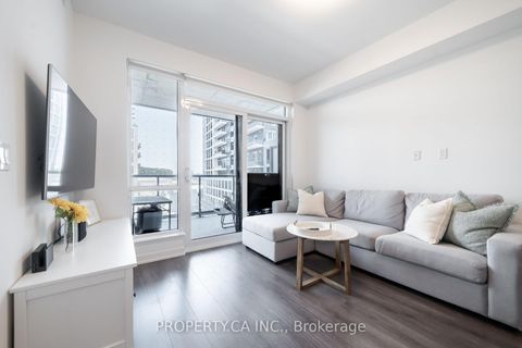 Photo 13 at 524 - 7950 Bathurst Street, Beverley Glen, Vaughan