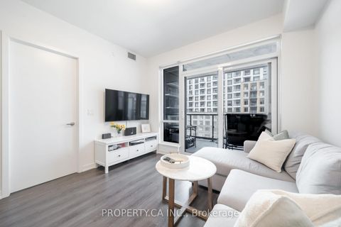 Photo 14 at 524 - 7950 Bathurst Street, Beverley Glen, Vaughan