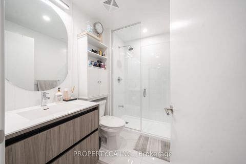 Photo 19 at 524 - 7950 Bathurst Street, Beverley Glen, Vaughan