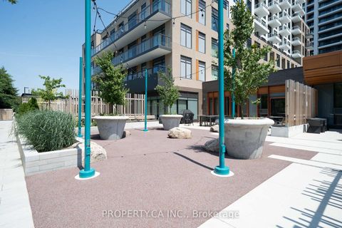 Photo 37 at 524 - 7950 Bathurst Street, Beverley Glen, Vaughan