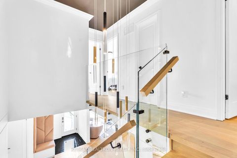 Photo 22 at 42 Butterfield Crescent, Maple, Vaughan