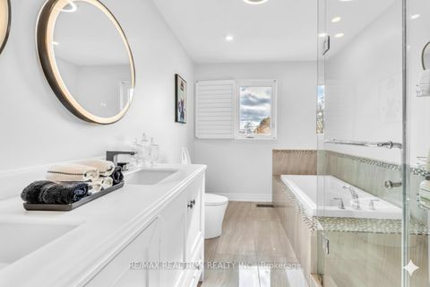 Photo 28 at 42 Butterfield Crescent, Maple, Vaughan