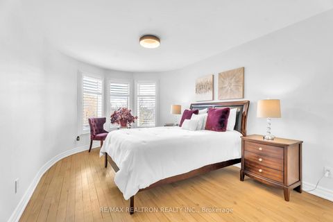 Photo 29 at 42 Butterfield Crescent, Maple, Vaughan