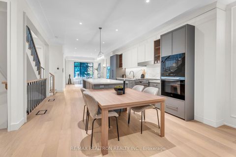 Photo 11 at 105 Rumsey Road, Leaside, Toronto