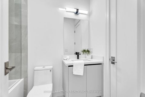 Photo 24 at 105 Rumsey Road, Leaside, Toronto