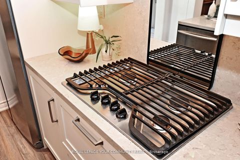 Photo 15 at 82 Centre Street, Aurora Village, Aurora