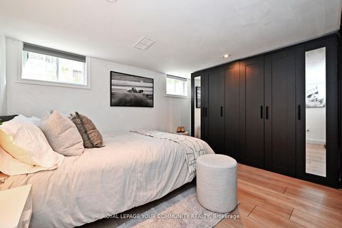 Photo 34 at 82 Centre Street, Aurora Village, Aurora