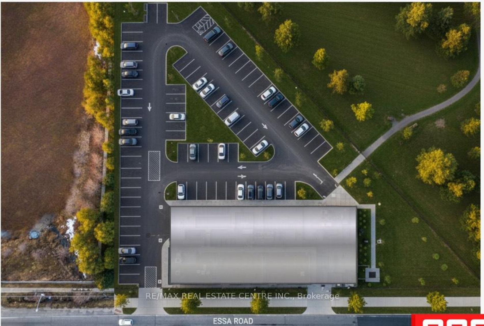 780 Essa Road, 400 West, Barrie photo number 2