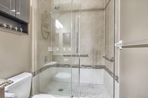 Photo 14 at 115 - 9225 Jane Street, Maple, Vaughan