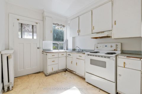 Photo 9 at 19 Lessard Avenue, Lambton Baby Point, Toronto