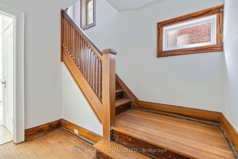 Photo 11 at 19 Lessard Avenue, Lambton Baby Point, Toronto