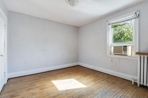 Photo 14 at 19 Lessard Avenue, Lambton Baby Point, Toronto