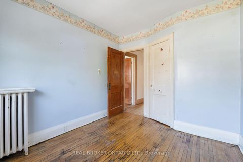 Photo 17 at 19 Lessard Avenue, Lambton Baby Point, Toronto