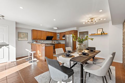 Photo 11 at 94 Littlewood Drive, RO River Oaks, Oakville