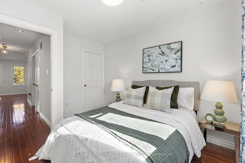 Photo 20 at 94 Littlewood Drive, RO River Oaks, Oakville