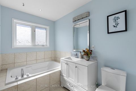 Photo 34 at 94 Littlewood Drive, RO River Oaks, Oakville