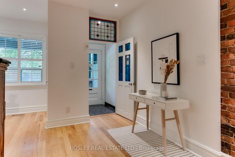 Photo 3 at 6 Prospect Street, South St. James Town, Toronto