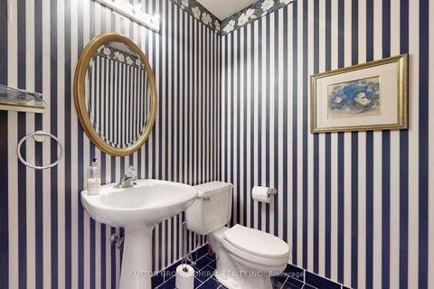 Photo 13 at 3 Regatta Crescent, Newtonbrook West, Toronto