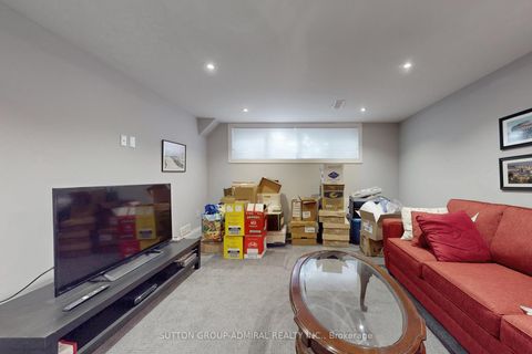 Photo 29 at 3 Regatta Crescent, Newtonbrook West, Toronto
