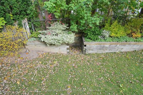 Photo 44 at 3 Regatta Crescent, Newtonbrook West, Toronto