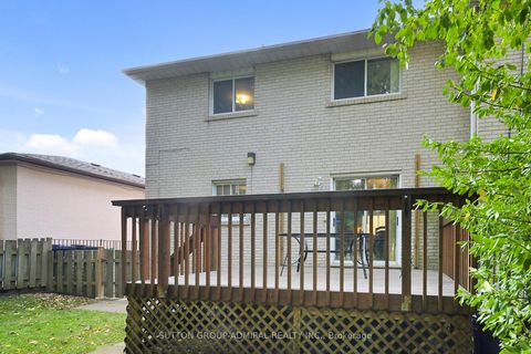 Photo 47 at 3 Regatta Crescent, Newtonbrook West, Toronto