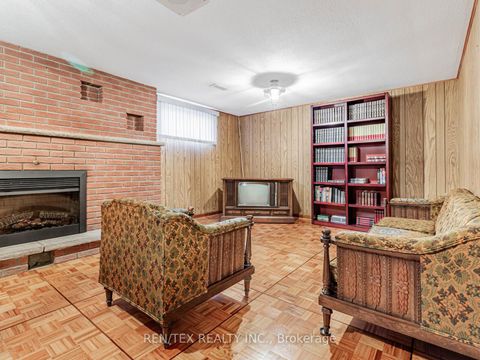 Photo 10 at 6 Blacksmith Crescent, Black Creek, Toronto